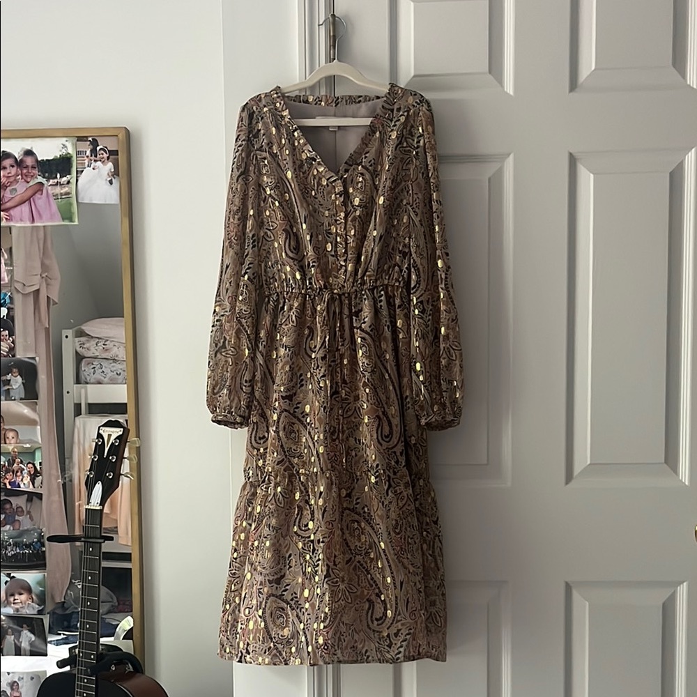 LOFT Brown and Tan V-Neck Bishop Sleeve Sundress